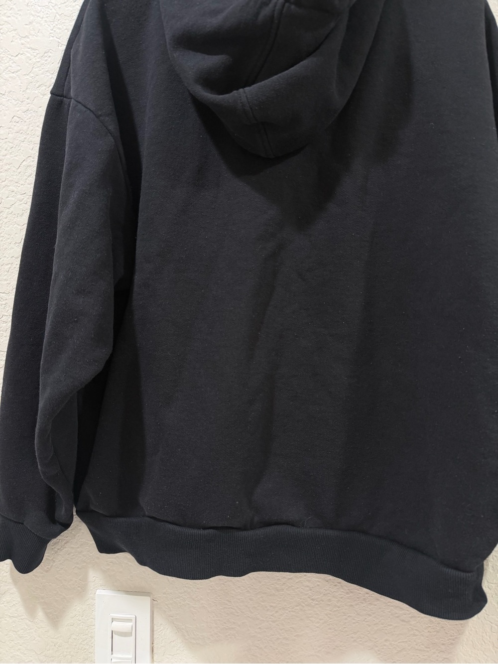 Alo Yoga Accolade Hoodie - Black Size Large - Picture 7 of 8